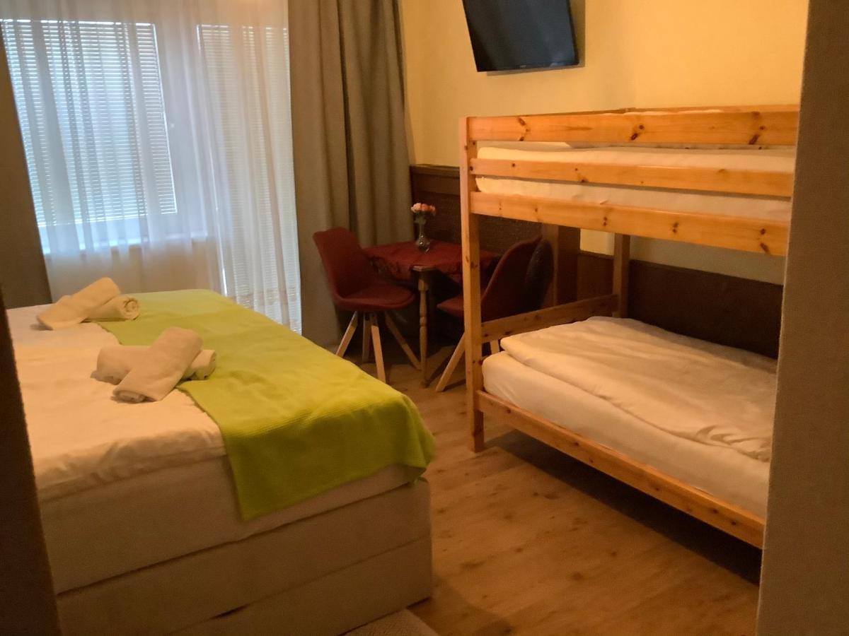 Gasthaus 3-Laenderblick Moenichkirchen Luaran gambar